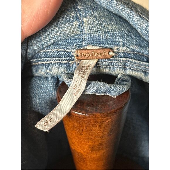 Free People Quilted Denim Dolman  Cali Indigo Sz Large - Picture 8 of 11